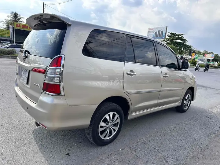 Toyota Innova 2015 photo 4