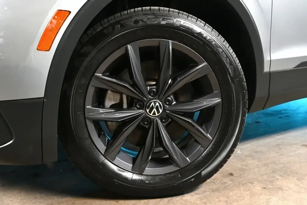 Volkswagen Tiguan 2022 photo 3