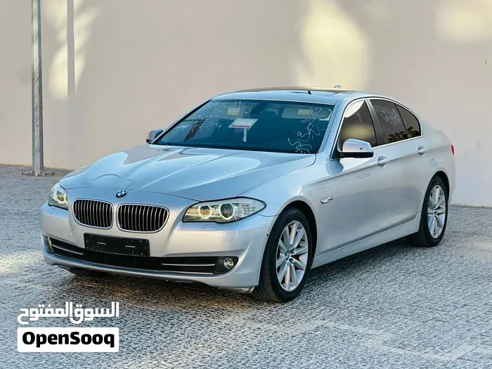 BMW 5 Series 2011 photo 5