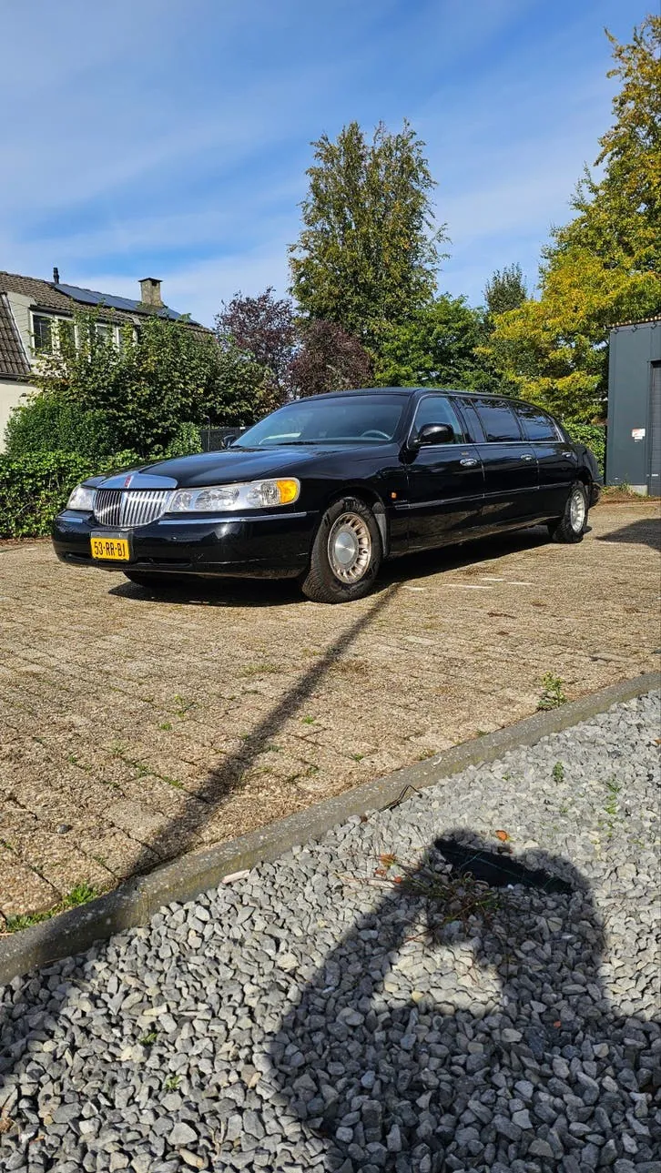 Lincoln Town Car
