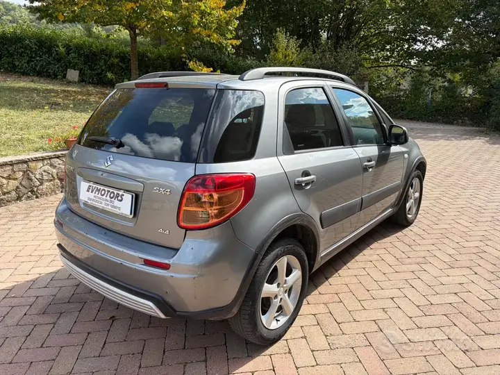 Suzuki Sx4 2009 photo 4