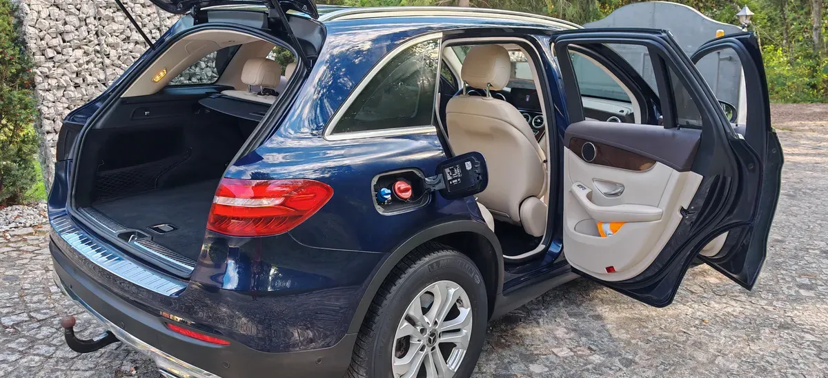 Mercedes-Benz Glc-Class 2018 photo 3