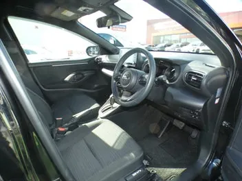 Toyota Yaris 2022 photo 3