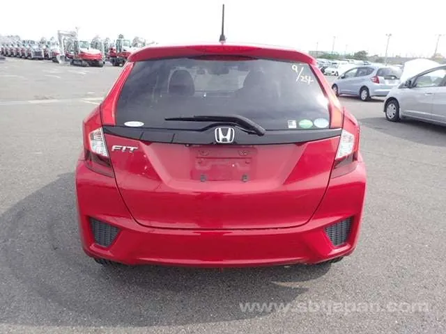 Honda Fit 2015 photo 5