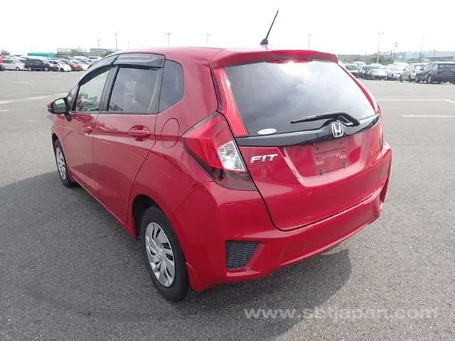 Honda Fit 2015 photo 3