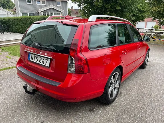Volvo V50 2012 photo 4