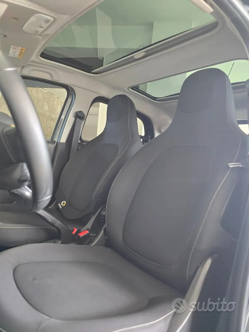 Smart Forfour 2017 photo 5
