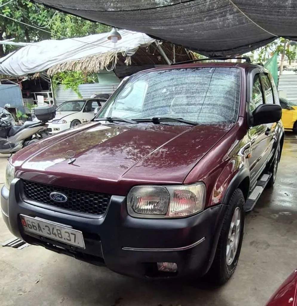 Ford Escape 2003 photo 2