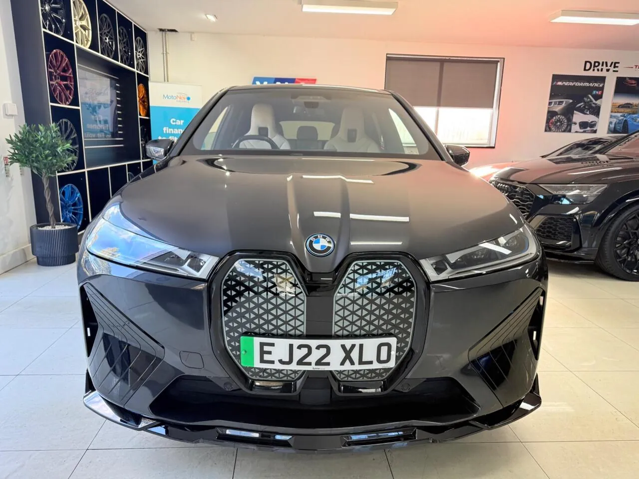 BMW Ix 2022 photo 4