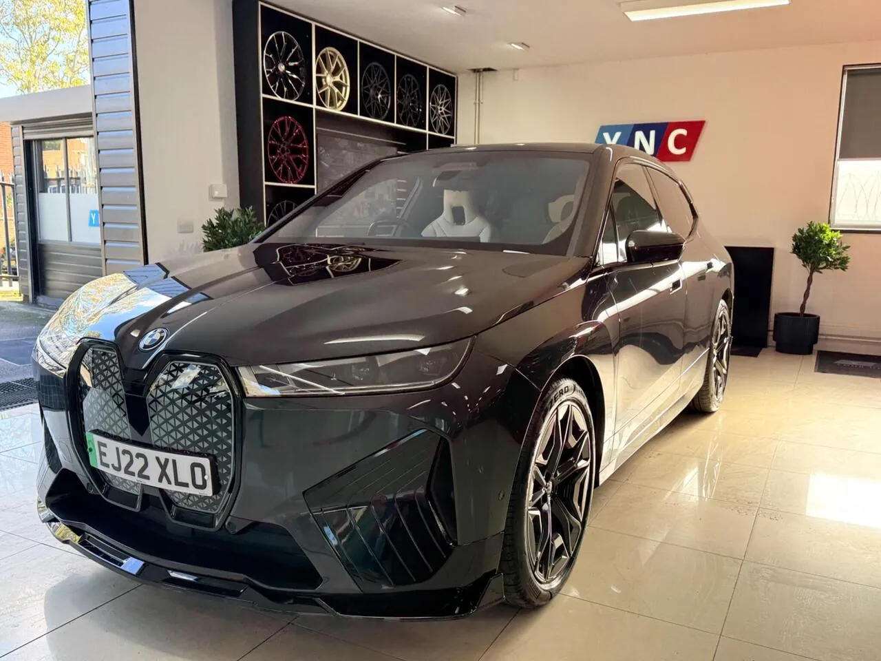 BMW Ix