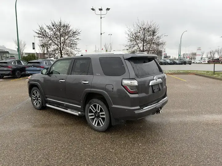 Toyota 4Runner 2016 photo 4