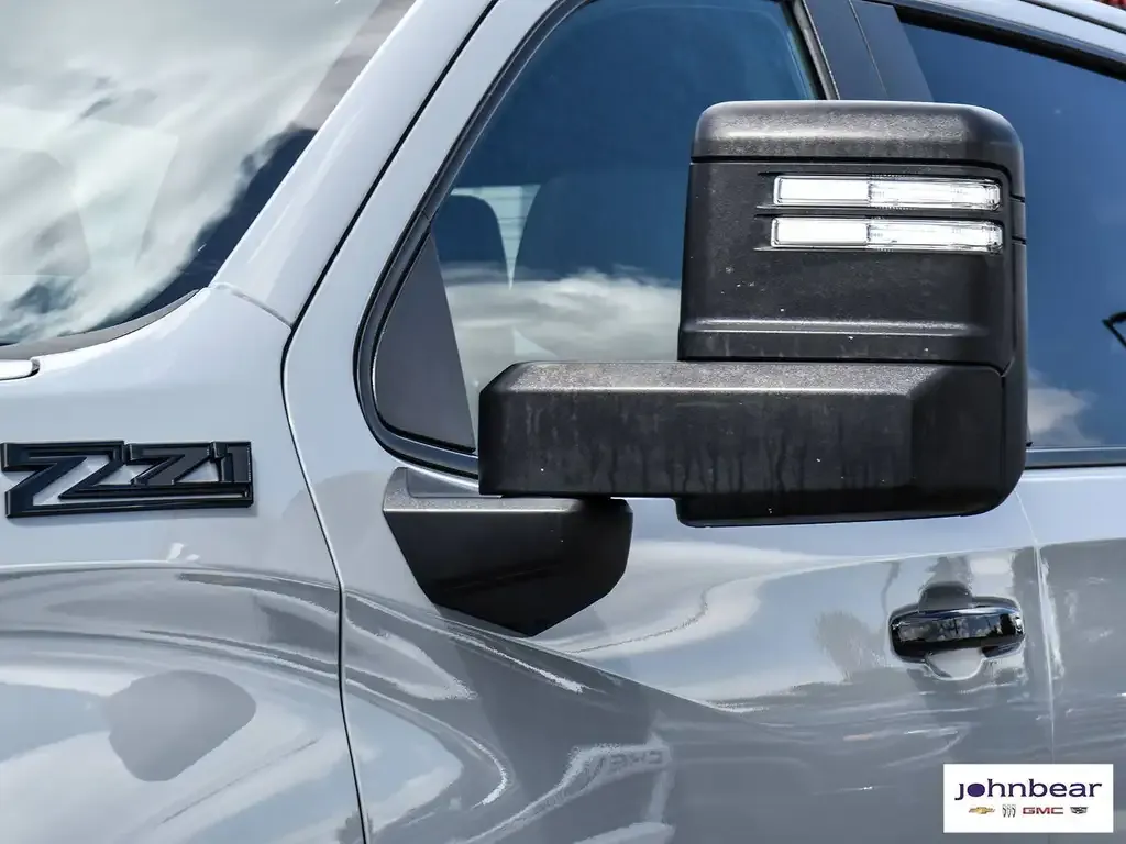 Chevrolet Silverado 1500 2024 photo 4