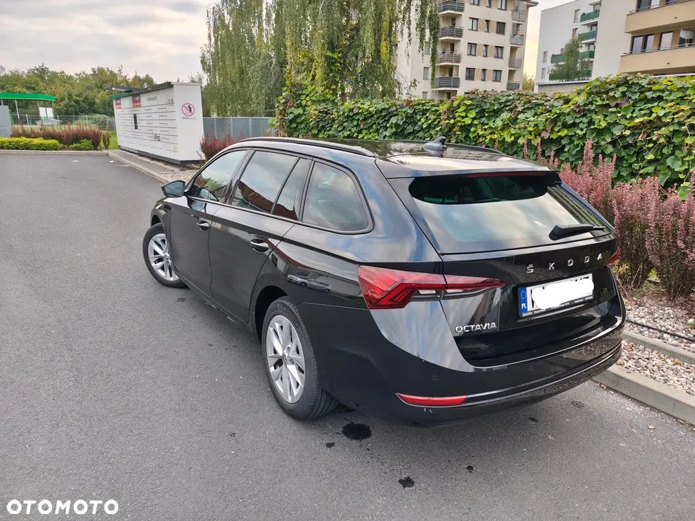 Skoda Octavia 2023 photo 5