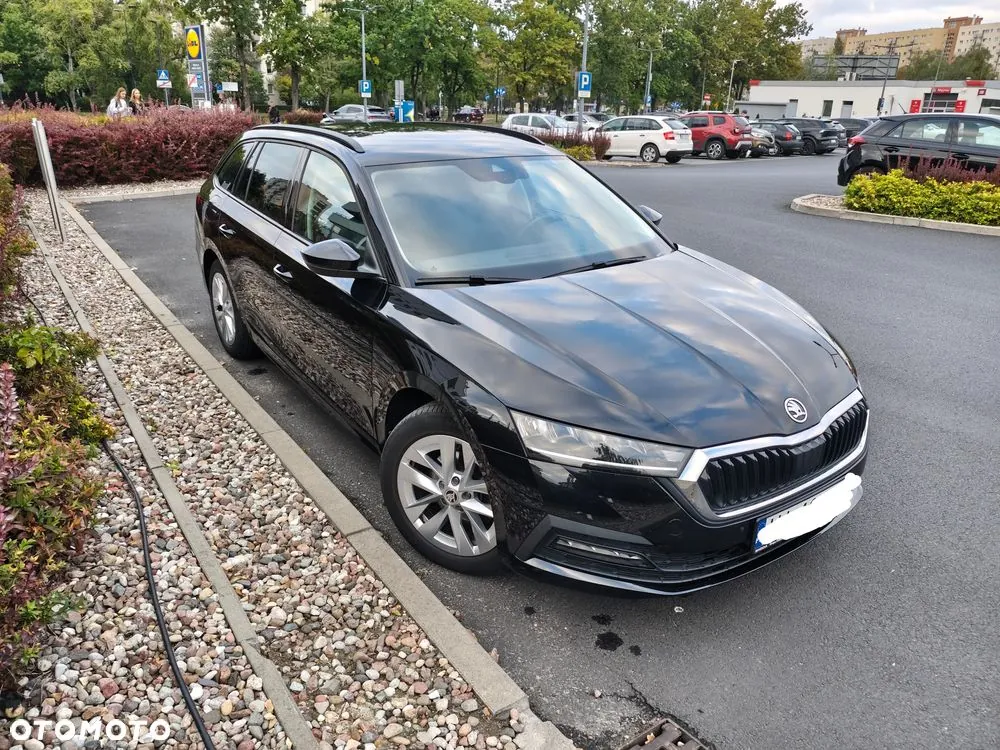 Skoda Octavia 2023 photo 3