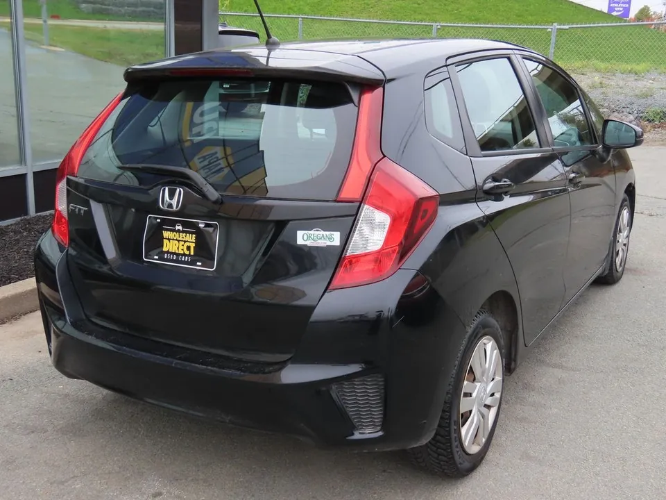Honda Fit 2015 photo 5