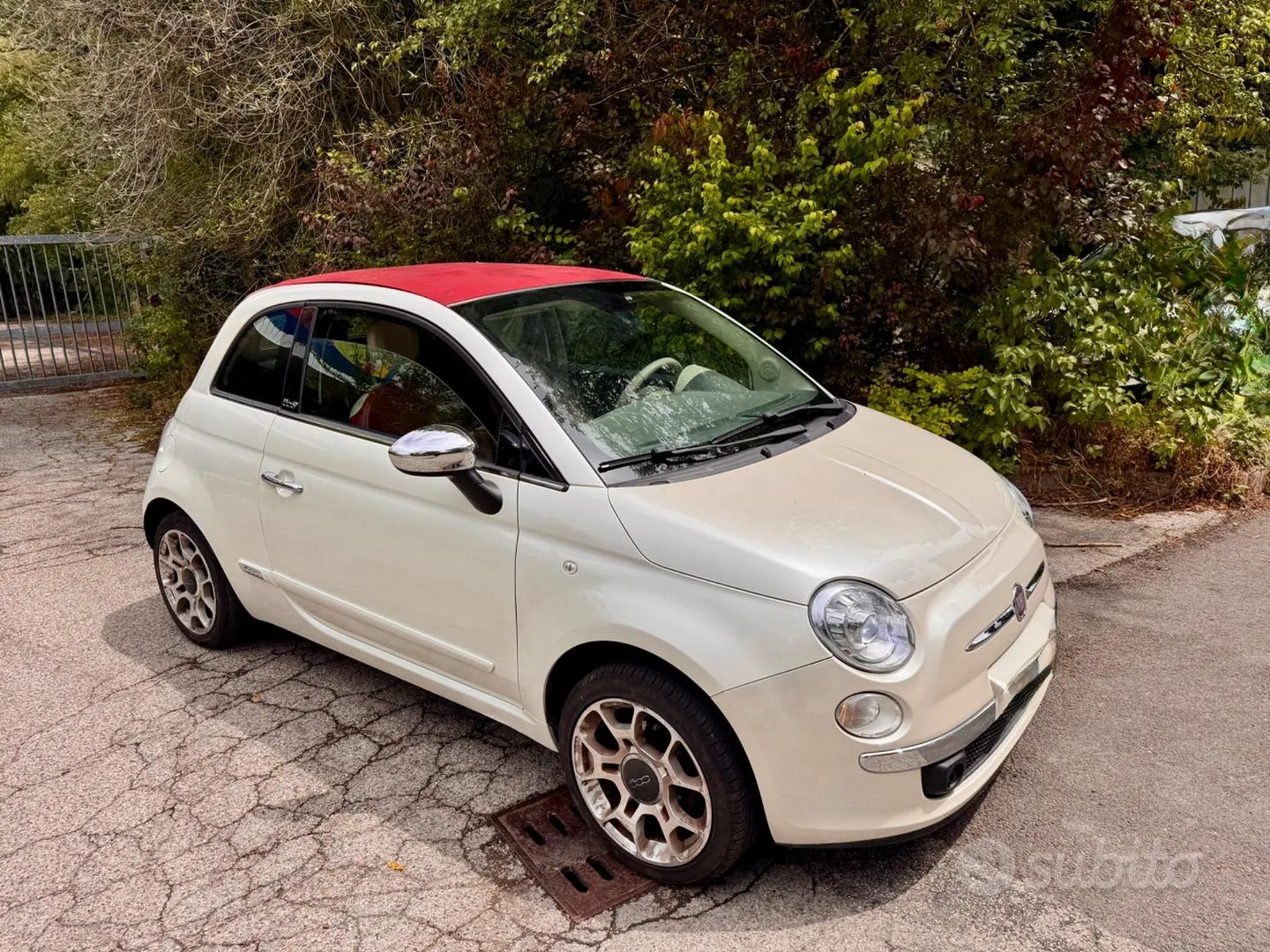 Fiat 500C 2011 photo 2