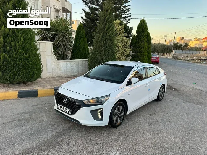 Hyundai Ioniq