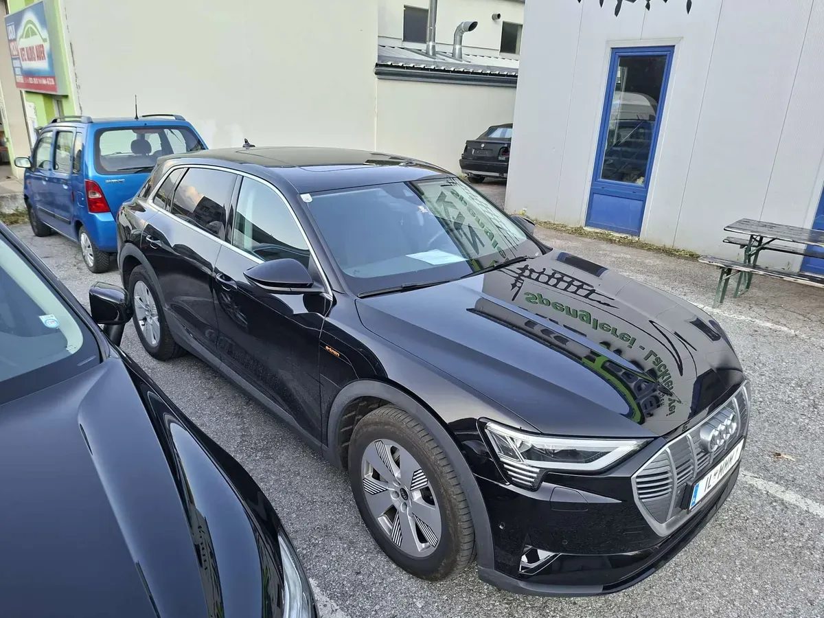Audi E-Tron 2022 photo 3