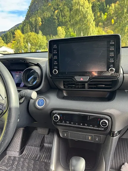 Mazda 2 2023 photo 3
