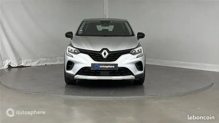 Renault Captur 2021 photo 2