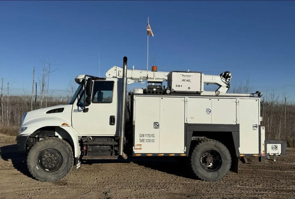 International 4300 2015 photo 4