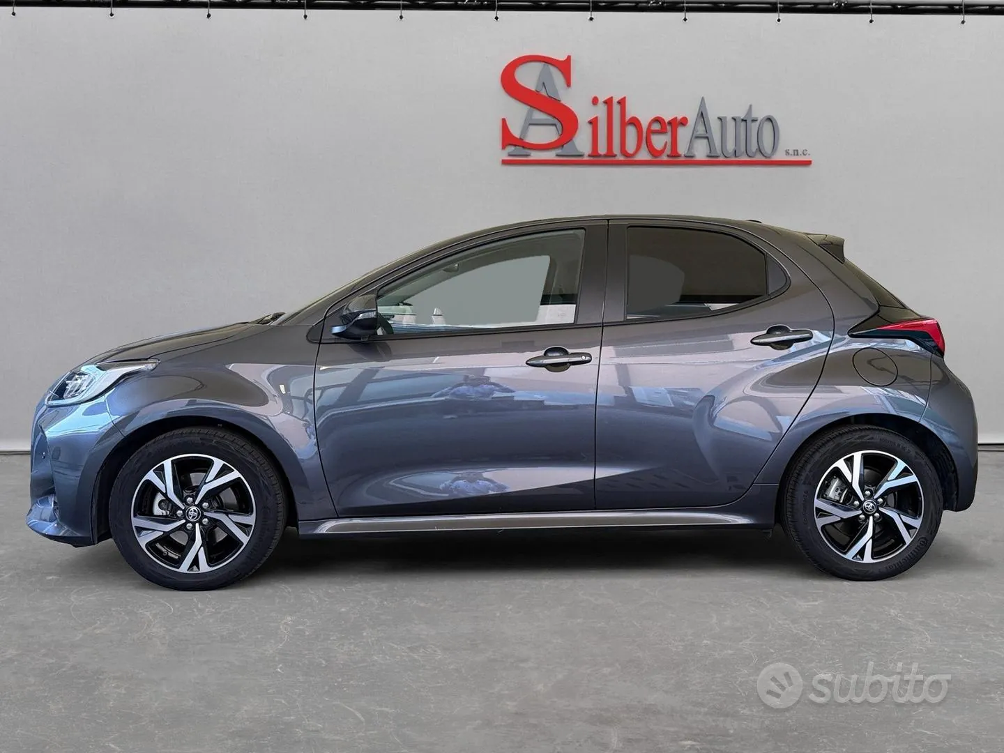 Toyota Yaris 2025 photo 2