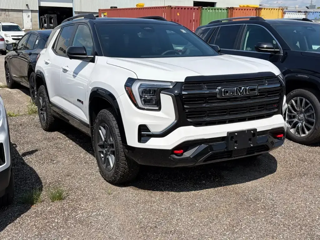 GMC Terrain 2026 photo 2