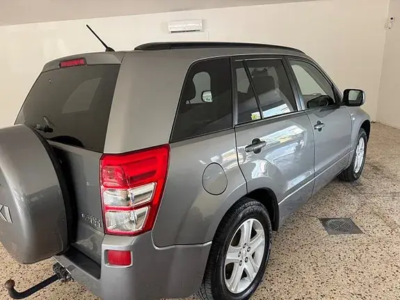 Suzuki Grand Vitara 2009 photo 3