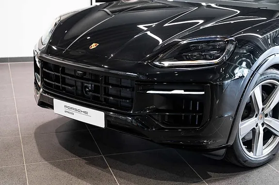 Porsche Cayenne 2025 photo 2