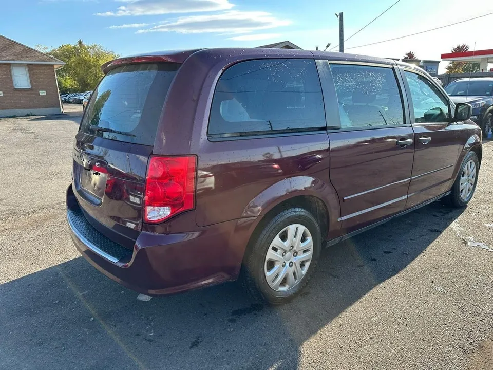 Dodge Grand Caravan 2017 photo 5