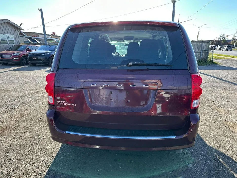 Dodge Grand Caravan 2017 photo 4
