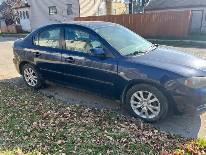 Mazda 3 2009 photo 3