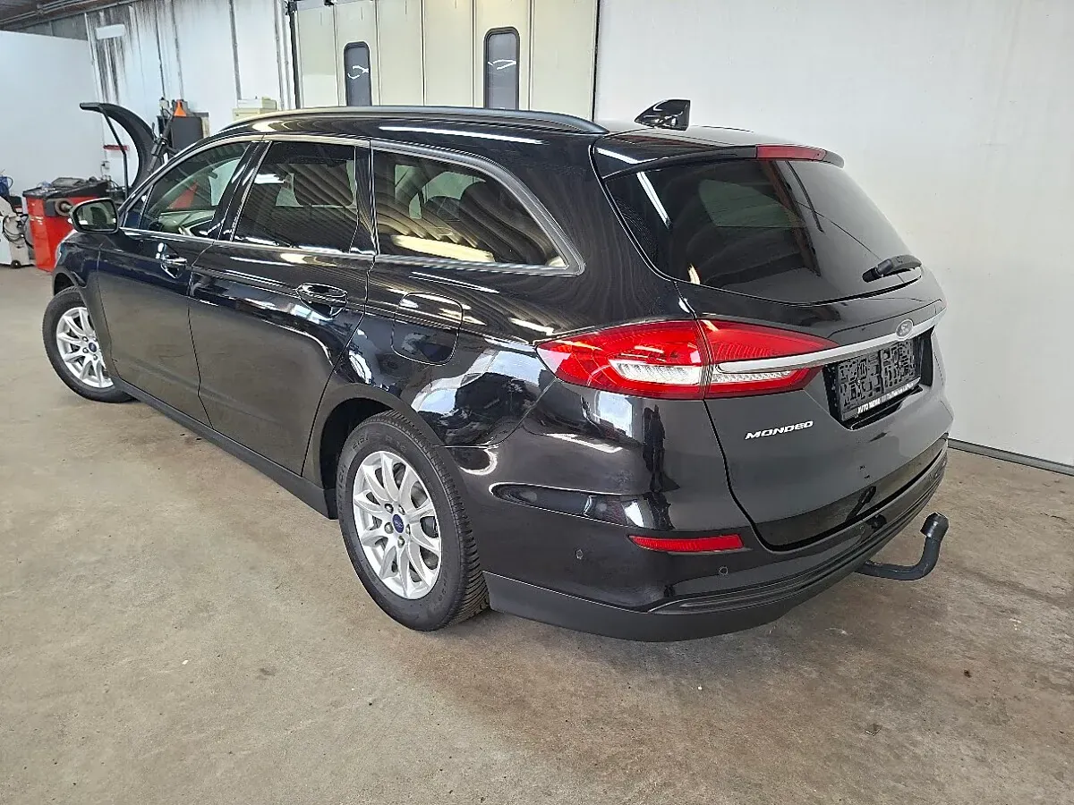 Ford Mondeo 2021 photo 3