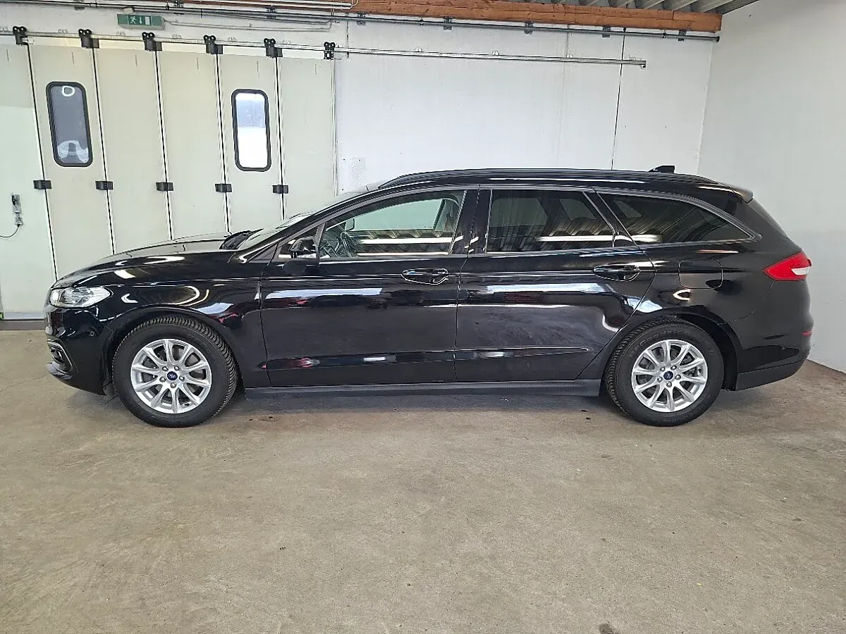 Ford Mondeo 2021 photo 2