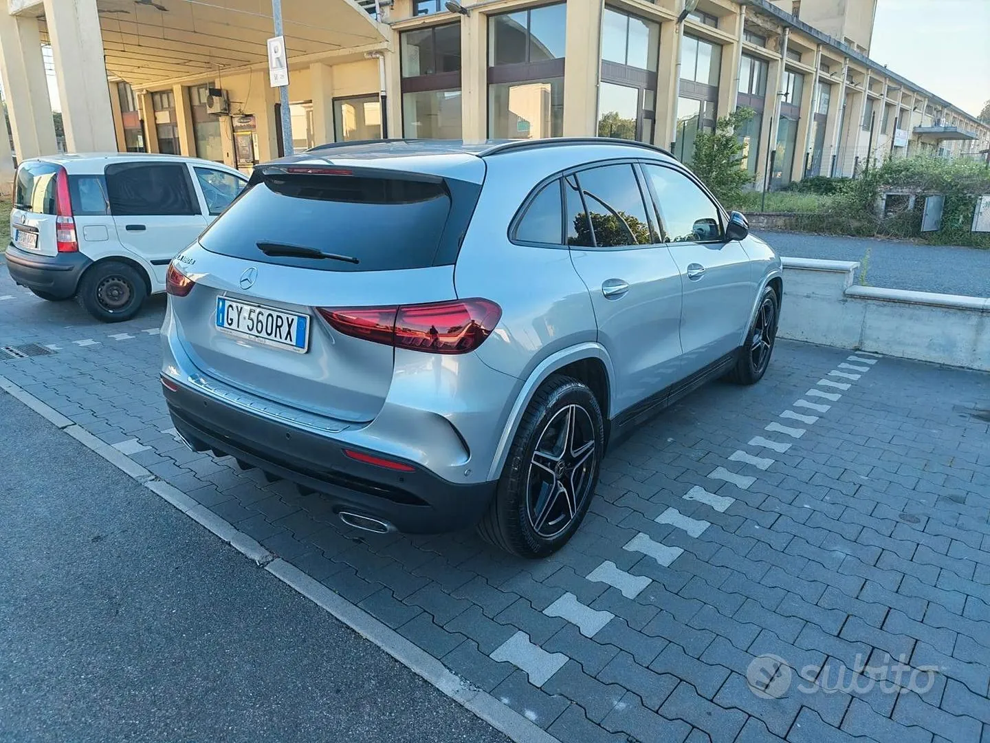 Mercedes-Benz Gla 2025 photo 4
