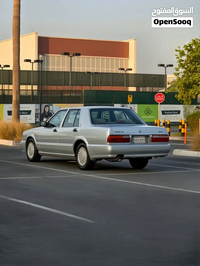 Nissan Cedric 1998 photo 2