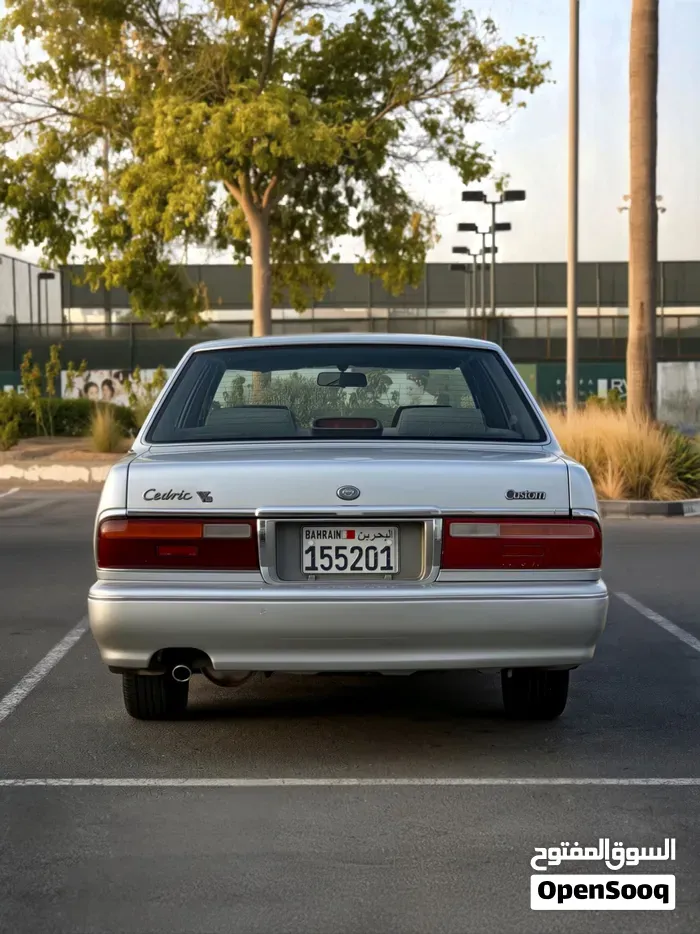 Nissan Cedric 1998 photo 4
