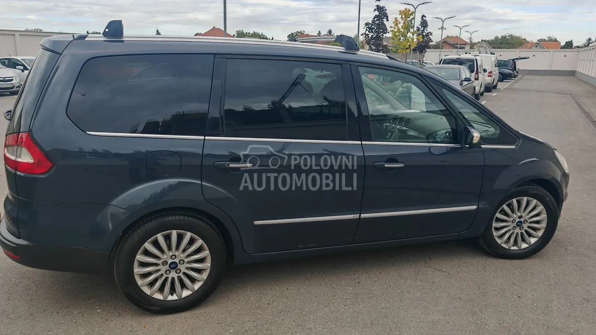 Ford Galaxy 2012 photo 5