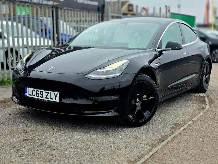 Tesla Model 3 2019 photo 3