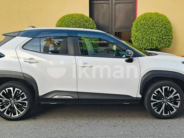 Toyota Yaris Cross 2024 photo 3