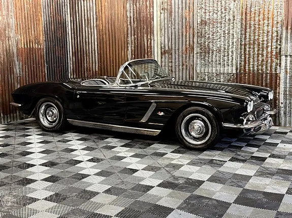 Chevrolet Corvette 1962 photo 3