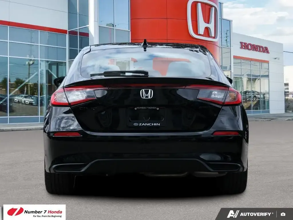 Honda Civic 2026 photo 5