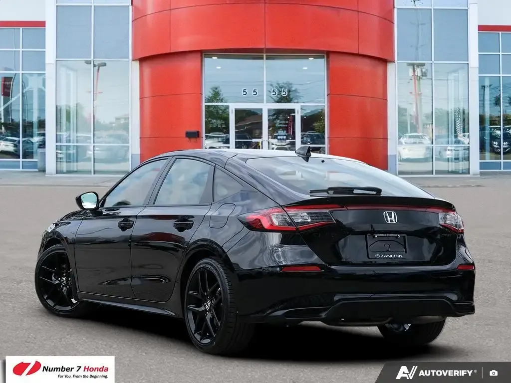 Honda Civic 2026 photo 4