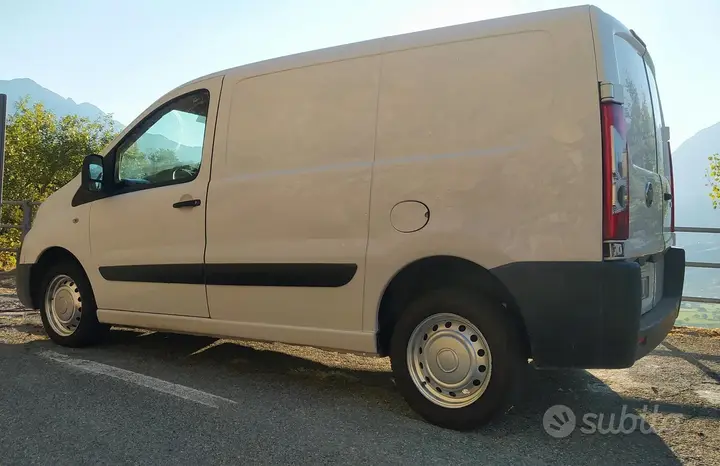 Fiat Scudo 2015 photo 2