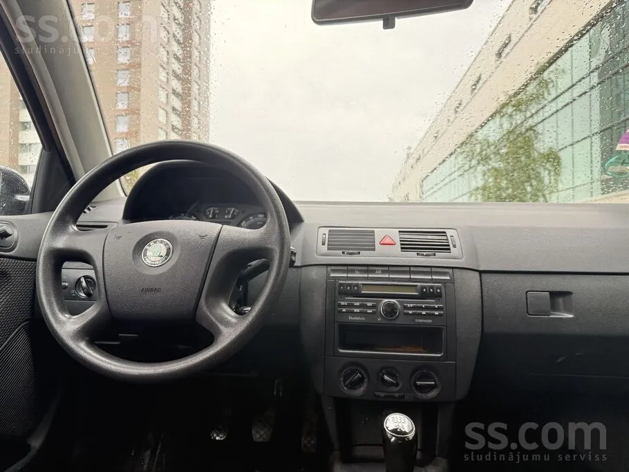 Skoda Fabia 2005 photo 5