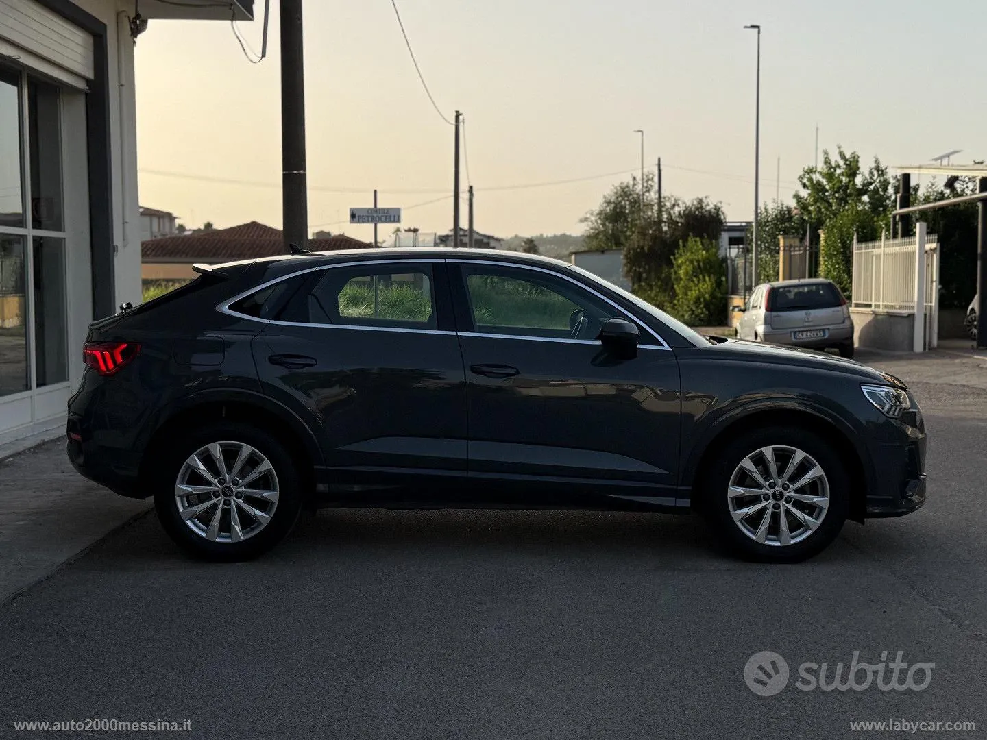 Audi Q3 2023 photo 3