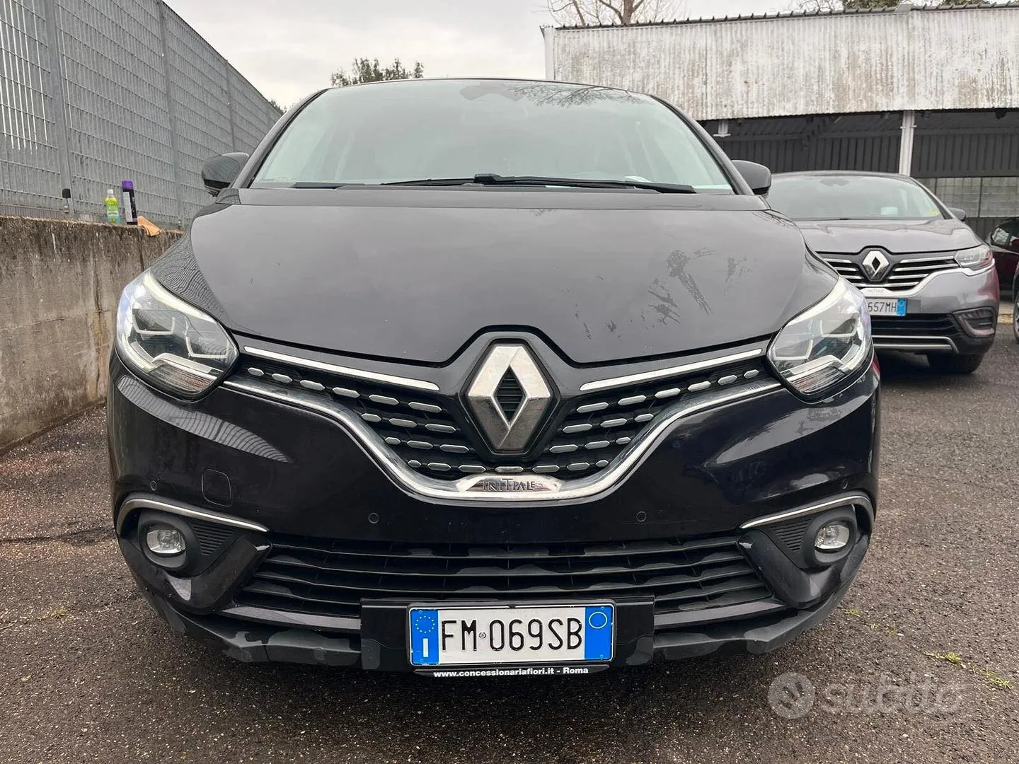 Renault Scenic 2017 photo 2