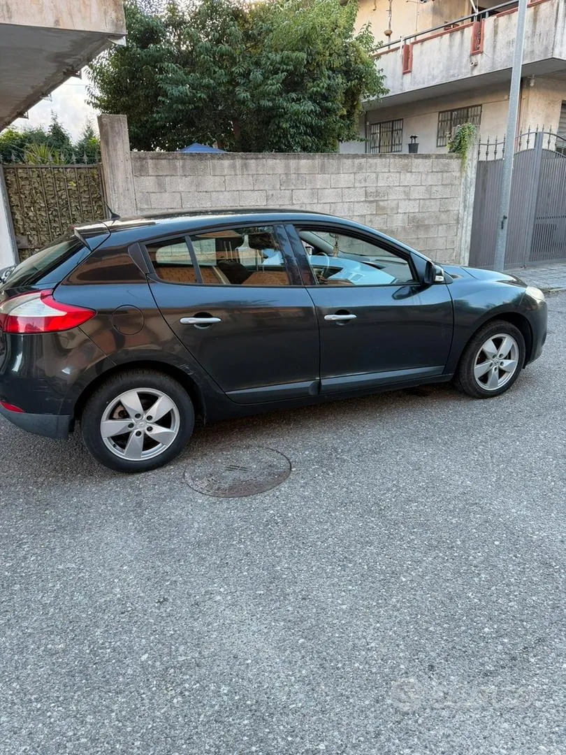 Renault Megane 2009 photo 4