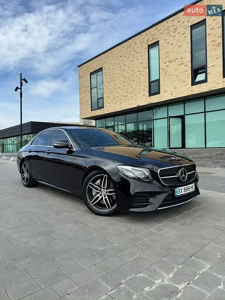 Mercedes-Benz E-Class 2016 photo 2