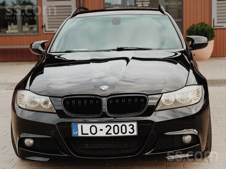 BMW E91 2009 photo 3